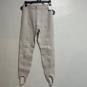 Abercrombie and Fitch NWT crème color. Thick legging materials. Size medium